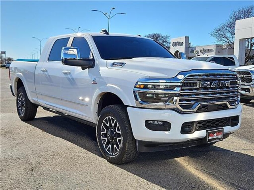 Used 2025 RAM 2500 Limited 4x4 Mega Cab 6.3 ft. box 160.5 in. WB