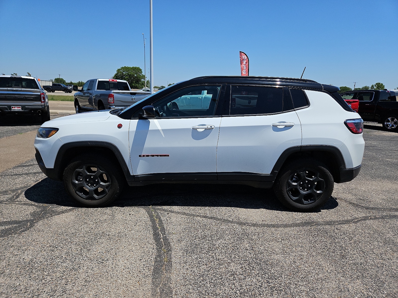 Used 2023 Jeep Compass Trailhawk with VIN 3C4NJDDN1PT525856 for sale in Amarillo, TX