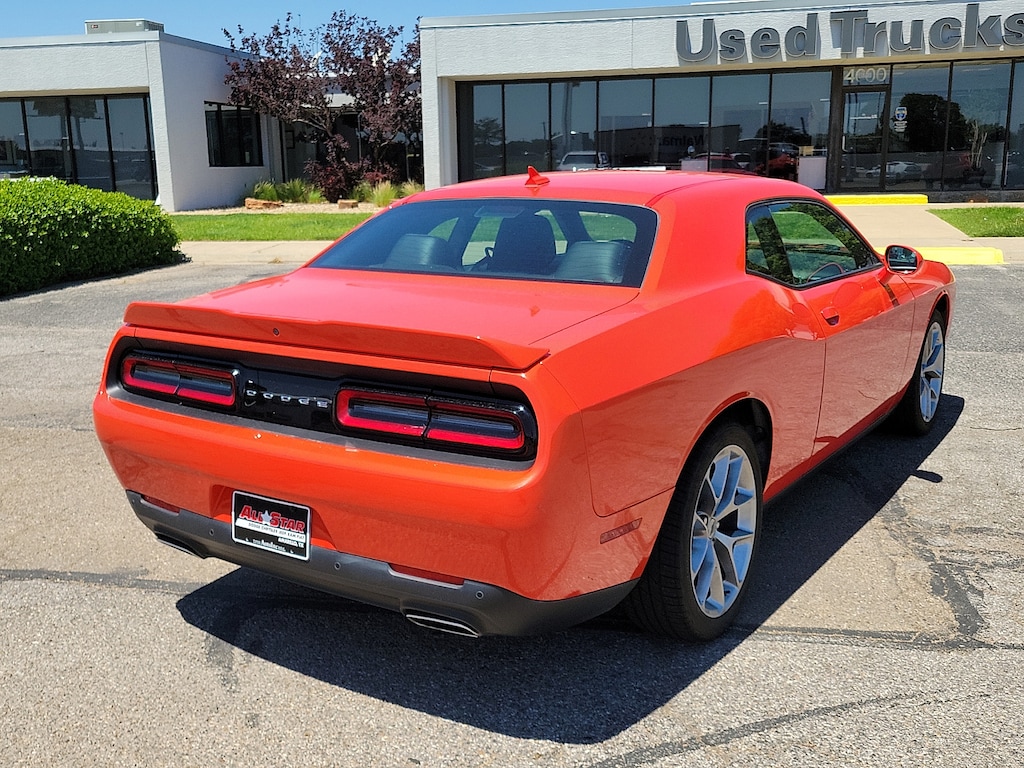 Used 2020 Dodge Challenger SXT Rear-wheel Drive Coupe