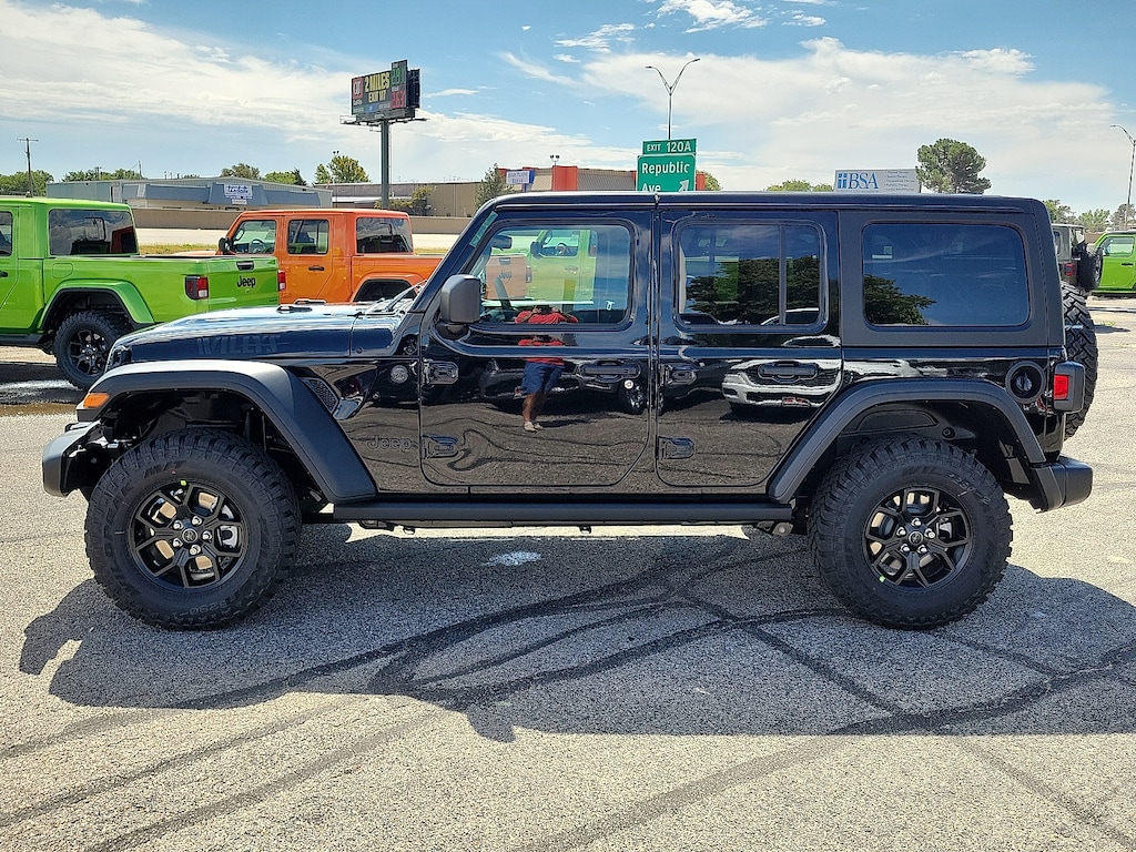 New 2025 Jeep Wrangler 4-DOOR WILLYS Sport Utility