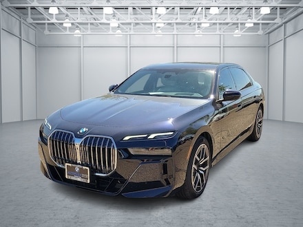 2023 BMW 760 i xDrive All-Wheel Drive Sedan