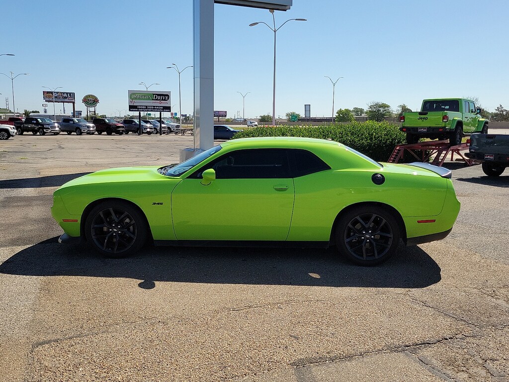 Used 2023 Dodge Challenger R/T Rear-Wheel Drive Coupe