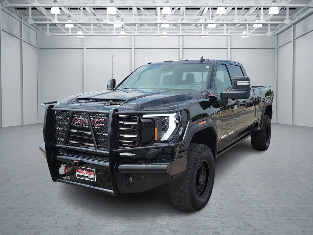 Used 2024 GMC Sierra 2500HD AT4X 4x4 Crew Cab 6.75 ft. box 159 in. WB