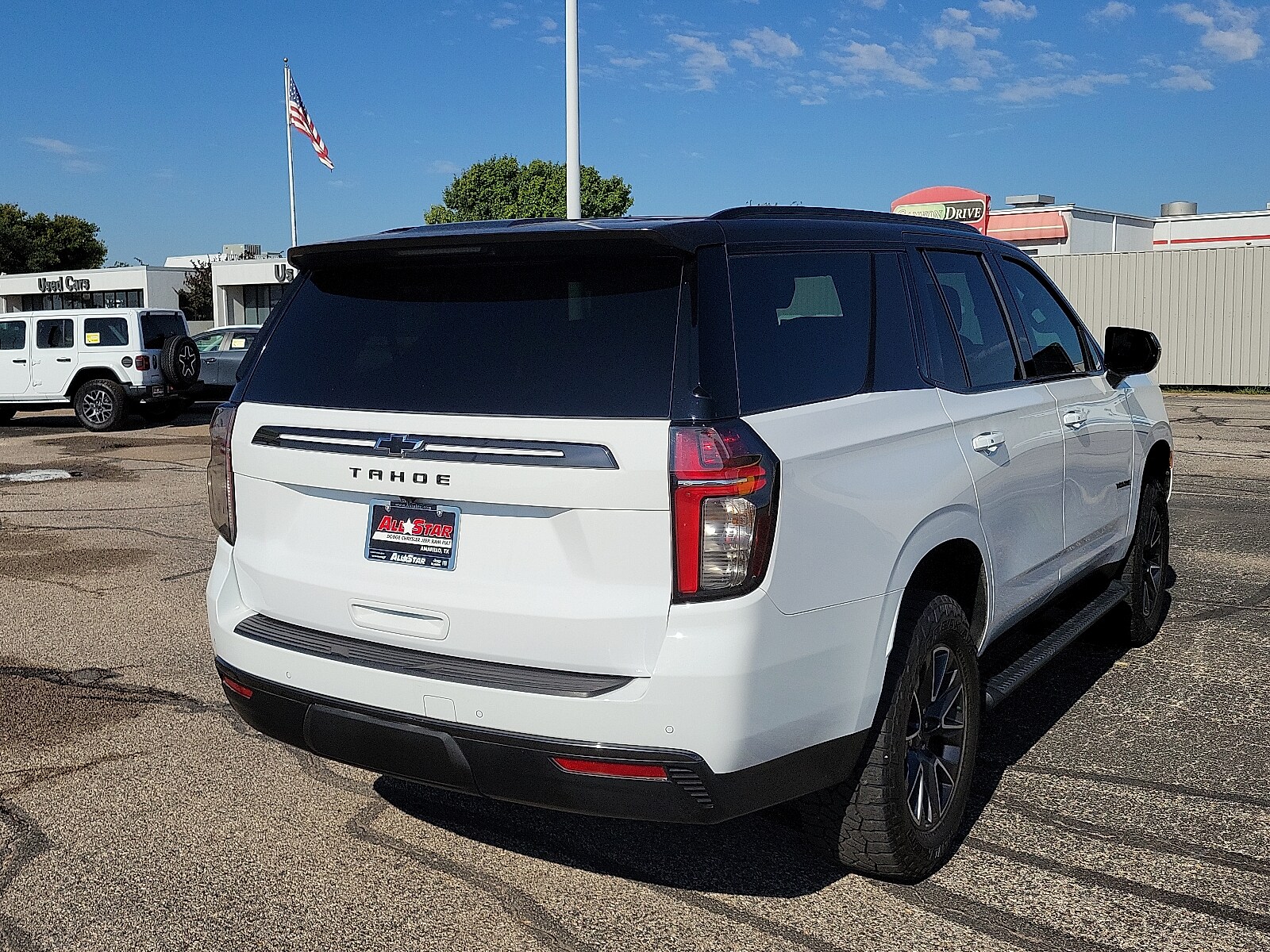 2021 Chevrolet Tahoe Z71 photo 3