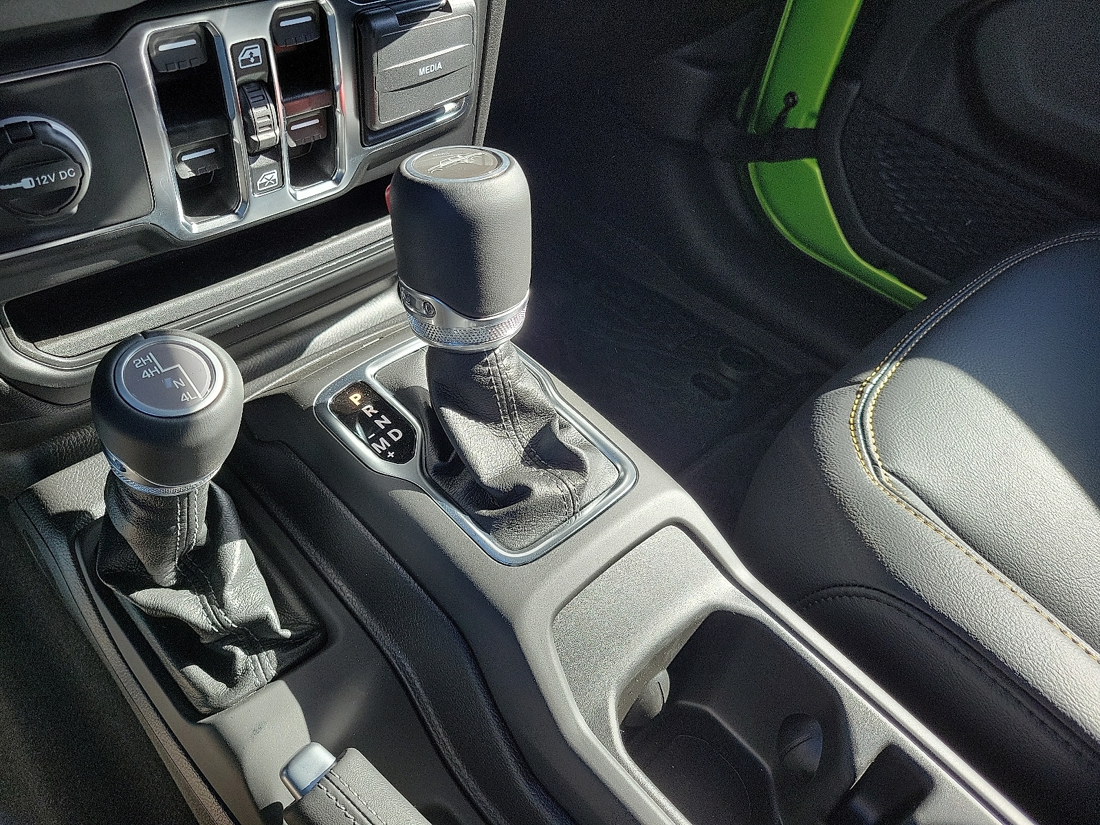 2025 Jeep Gladiator High Tide - Photo 19
