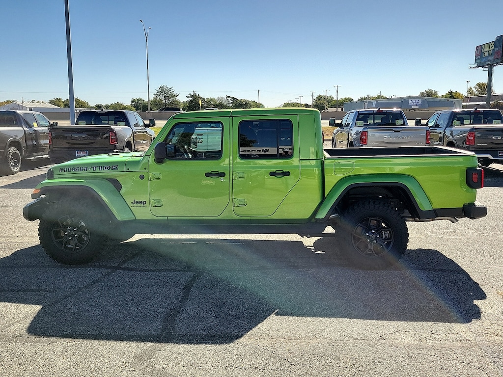 New 2025 Jeep Gladiator HIGH TIDE 4X4 Pickup