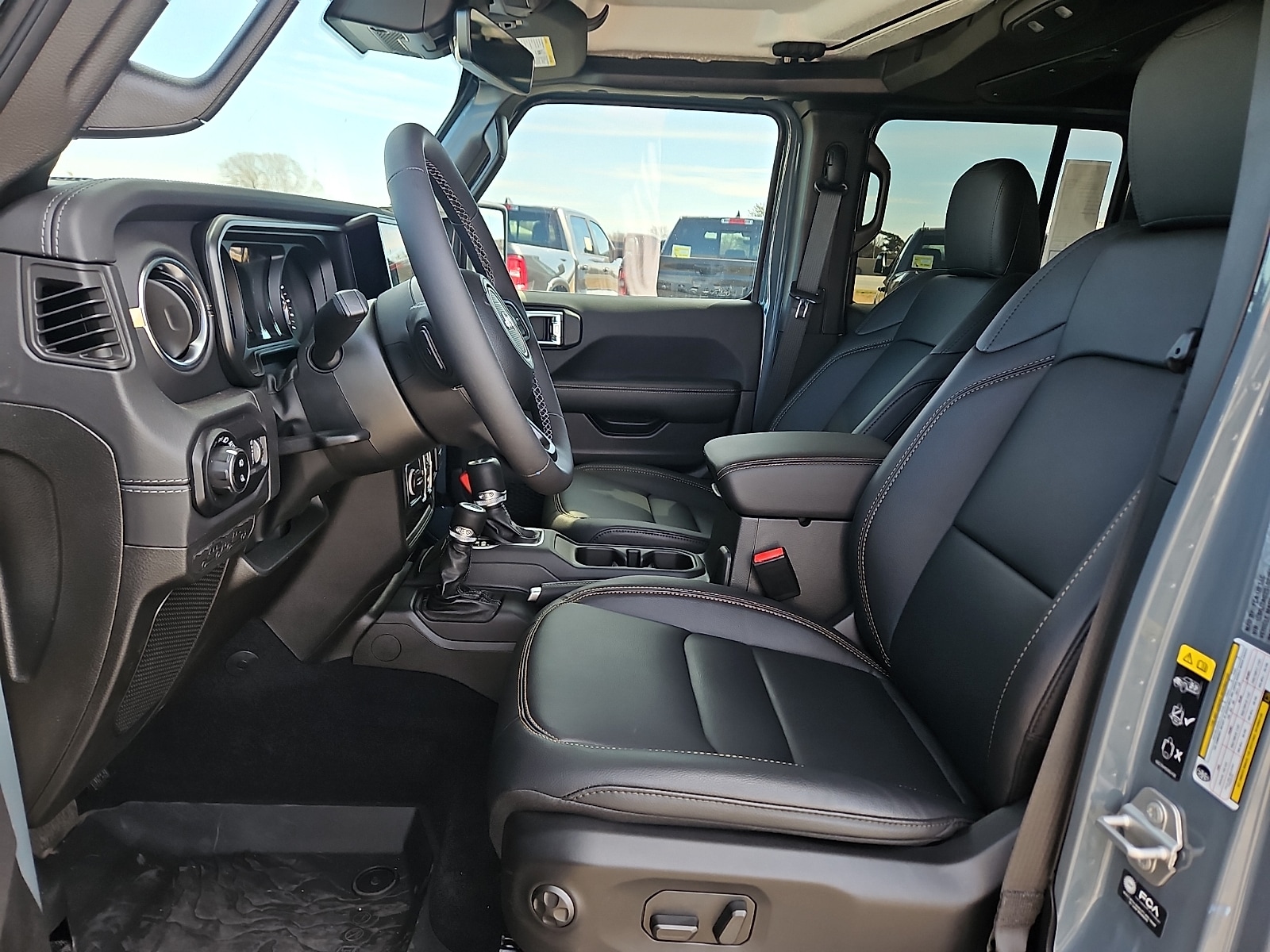 2025 Jeep Gladiator Sport S - Photo 8