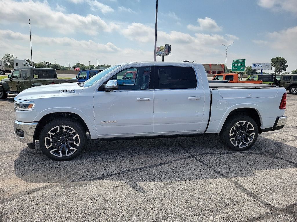New 2026 Ram 1500 LIMITED LONGHORN CREW CAB 4X4 5'7 BOX Pickup