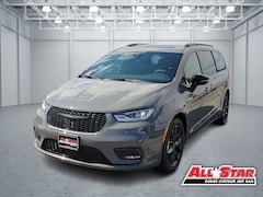 2025 Chrysler Pacifica LIMITED Passenger Van