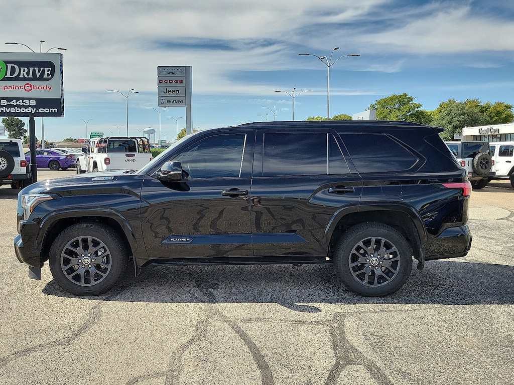 Used 2023 Toyota Sequoia Platinum (A10) 4x4