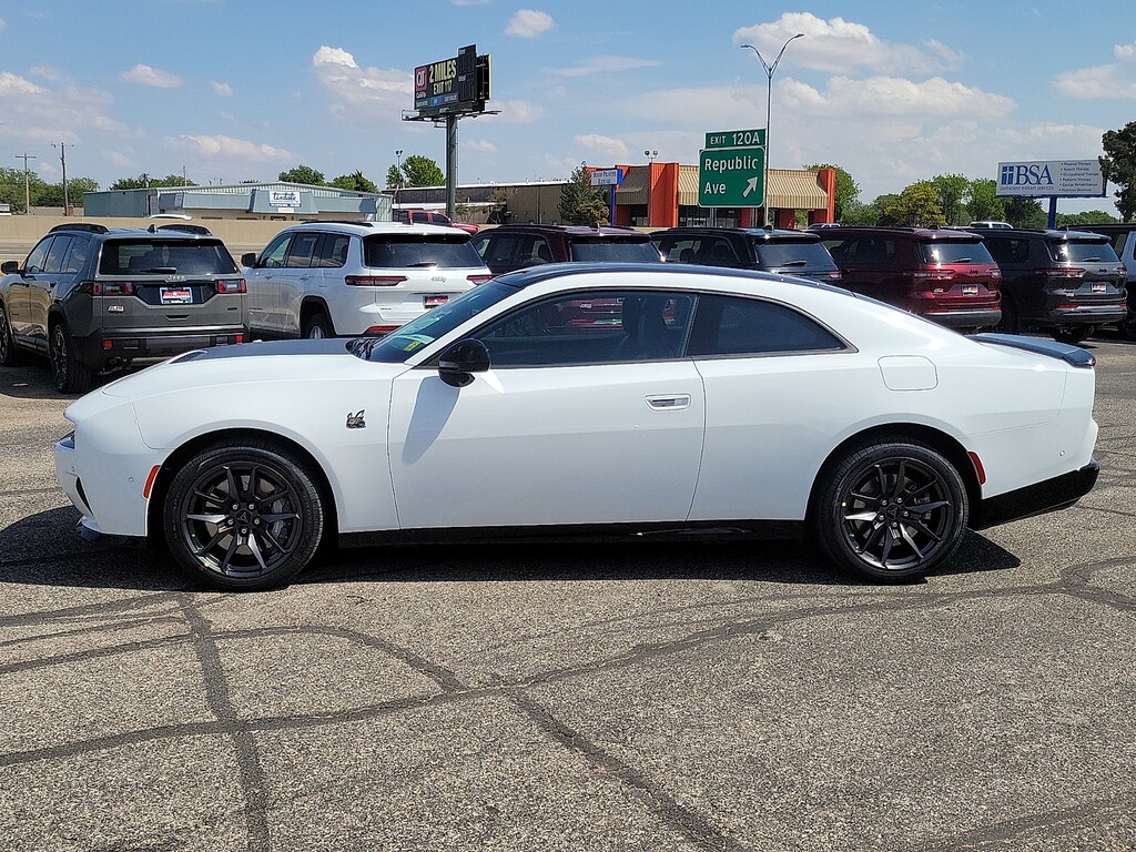 New 2026 Dodge Charger SCAT PACK 2-DOOR AWD Coupe