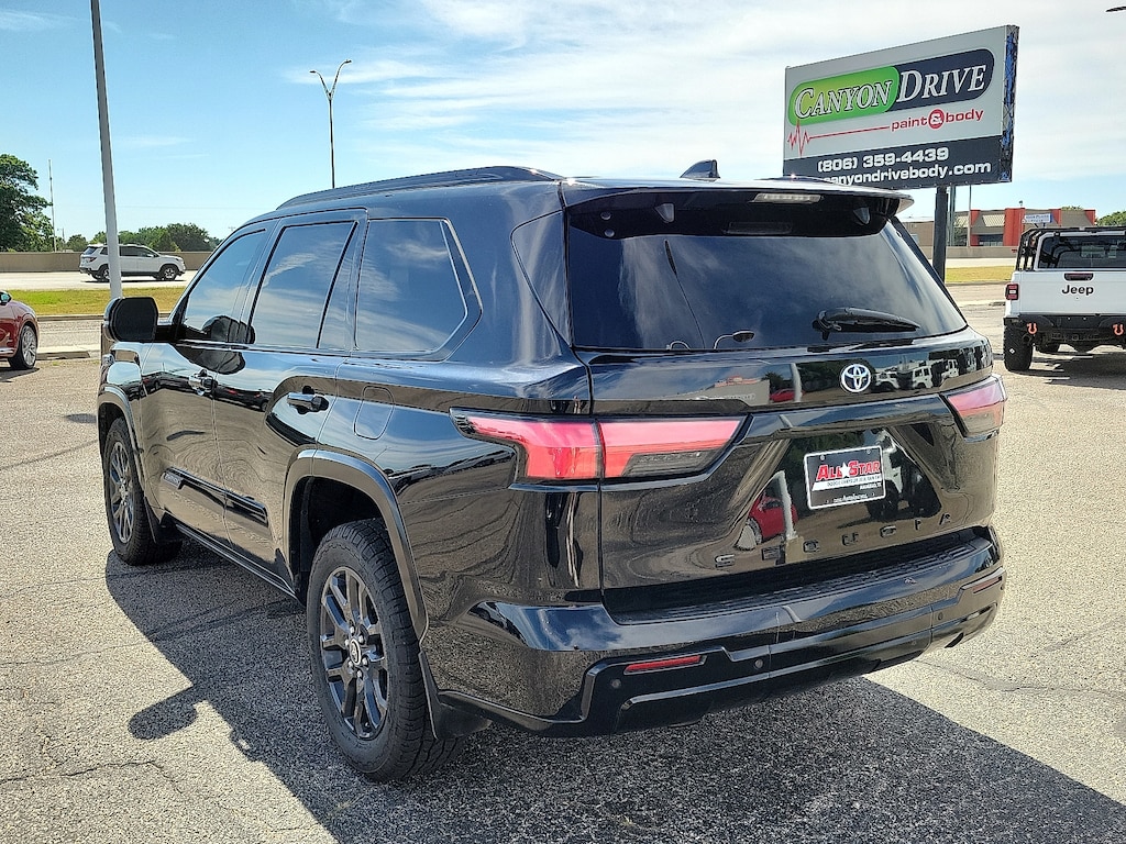Used 2023 Toyota Sequoia Platinum (A10) 4x4