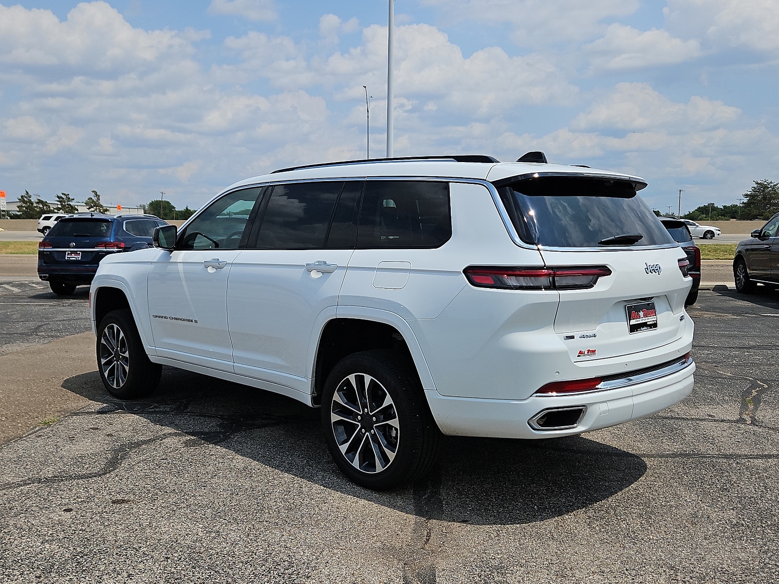 Used 2023 Jeep Grand Cherokee L Overland with VIN 1C4RJKDG0P8110288 for sale in Amarillo, TX