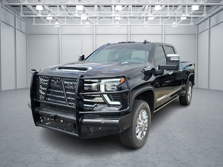 2024 Chevrolet Silverado 2500HD High Country 4x4 Crew Cab 6.75 ft. box 159 in. WB
