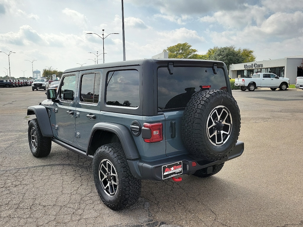 Used 2024 Jeep Wrangler Rubicon 4x4