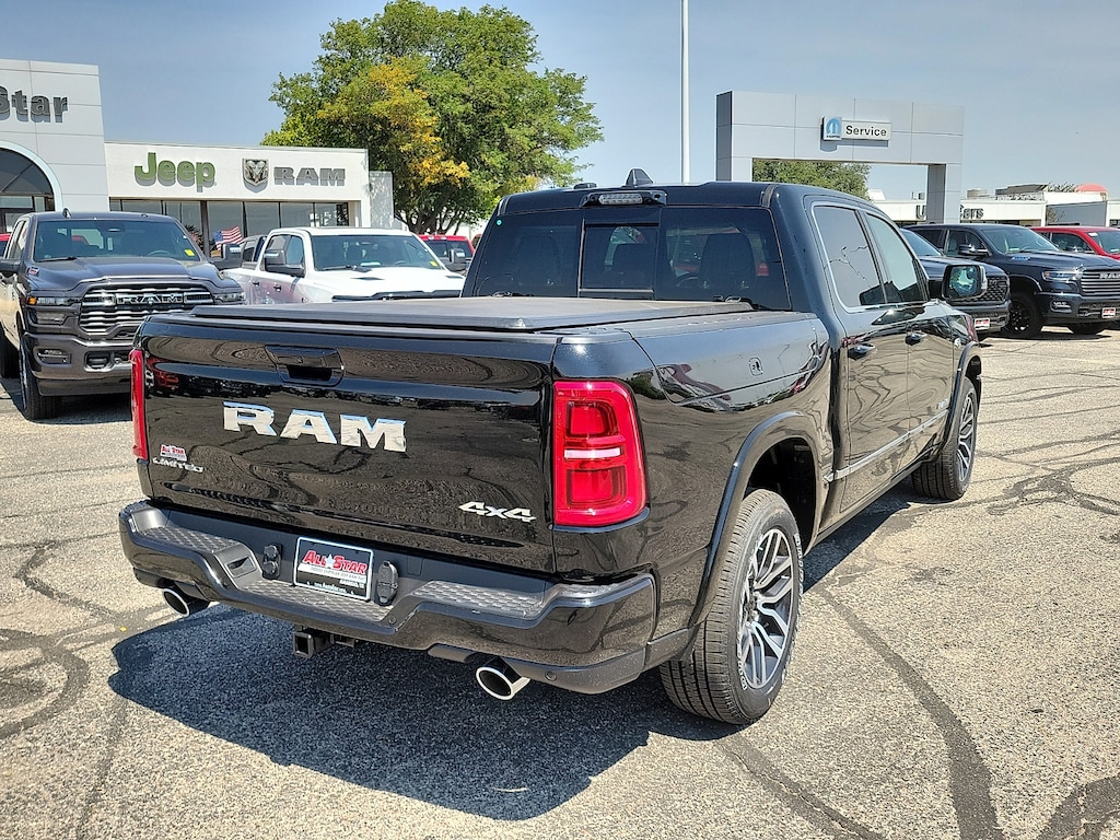 New 2026 Ram 1500 LIMITED CREW CAB 4X4 5'7 BOX Pickup