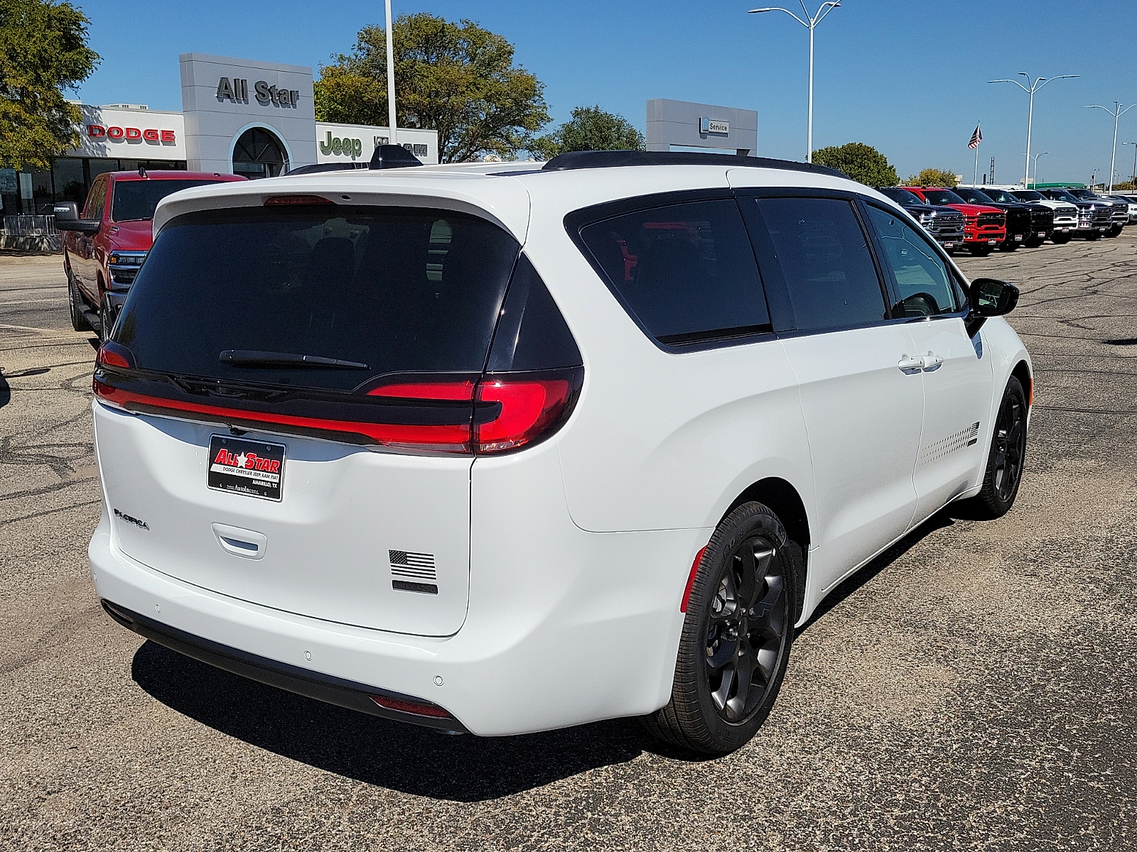 New 2027 Chrysler Pacifica SELECT Passenger Van