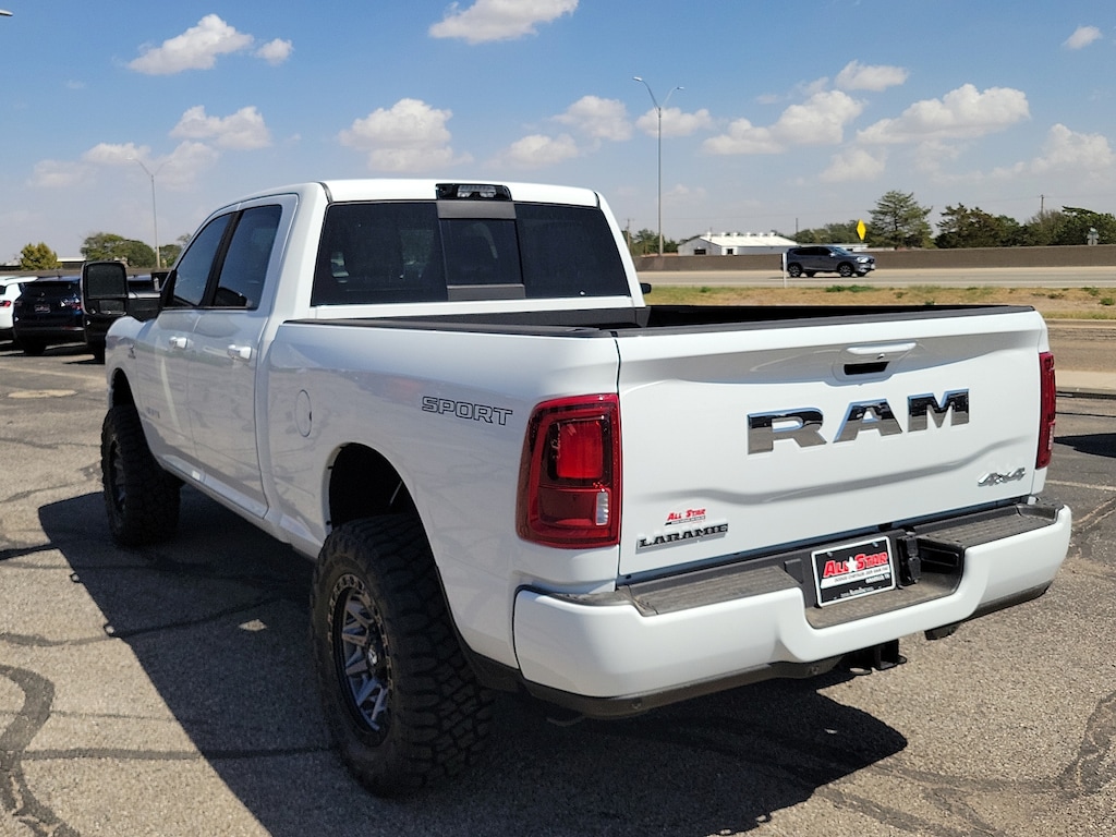 New 2026 Ram 2500 LARAMIE CREW CAB 4X4 6'4 BOX Pickup