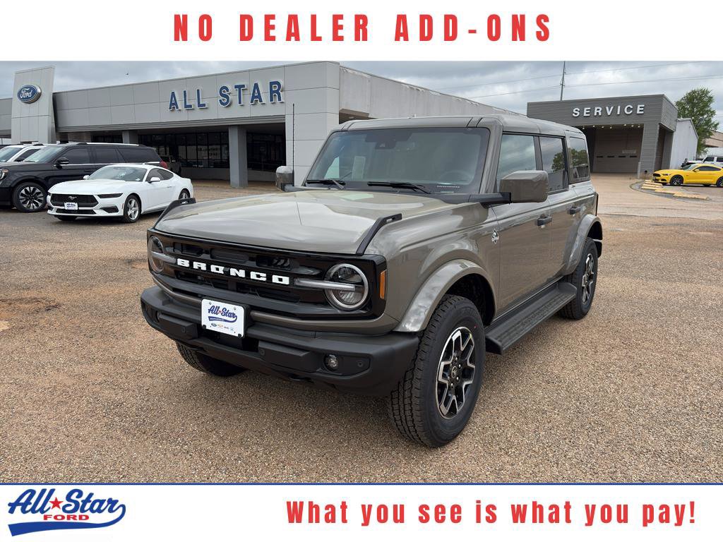 2026 Ford Bronco Outer Banks 4x4's photo