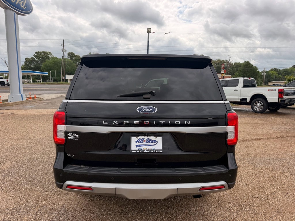 Used 2024 Ford Expedition XLT SUV