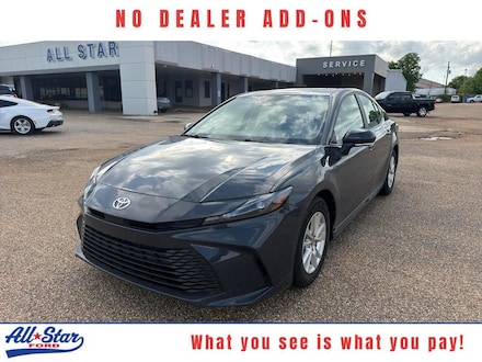 2025 Toyota Camry LE Sedan