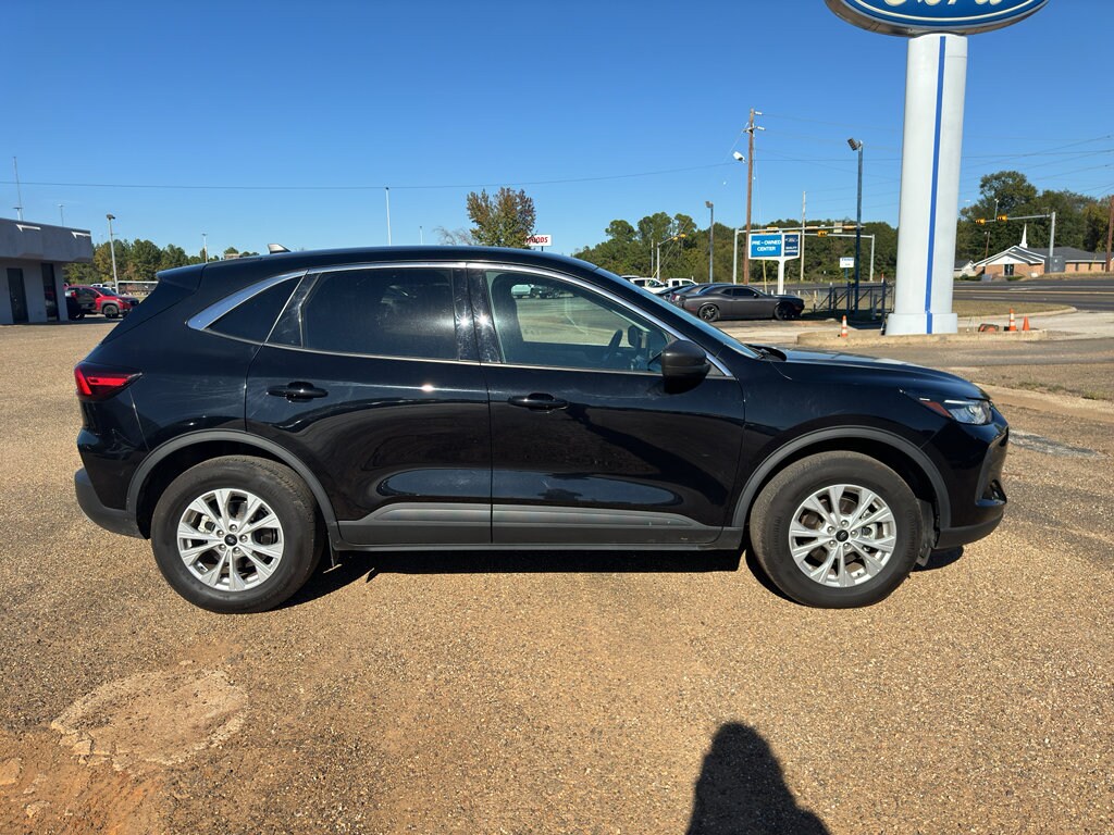 Used 2024 Ford Escape Active SUV