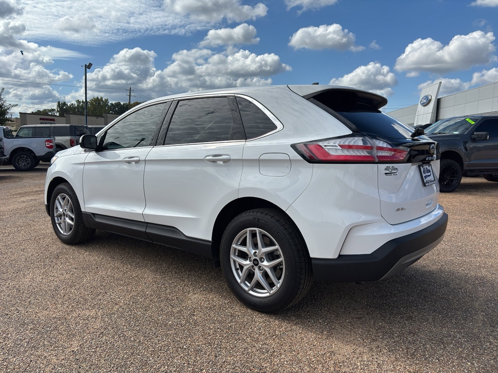 Used 2024 Ford Edge SEL SUV
