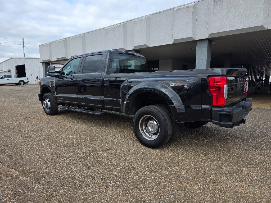 Used 2023 Ford F-350 Truck Crew Cab