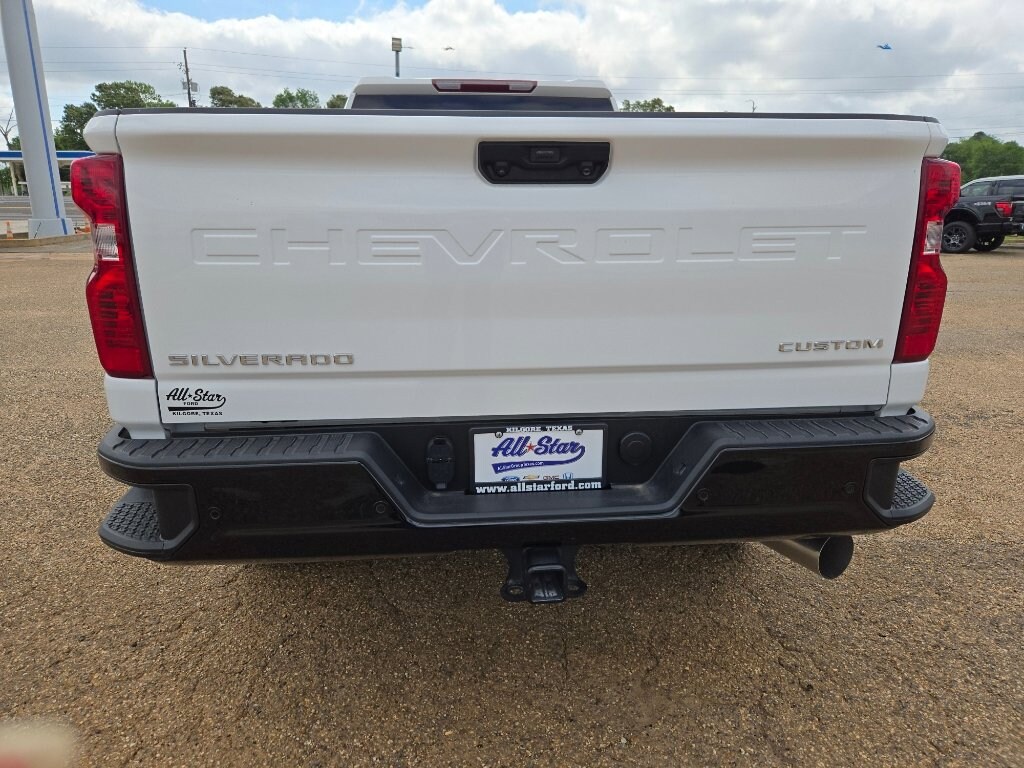Used 2025 Chevrolet Silverado 2500 HD Custom Truck Crew Cab