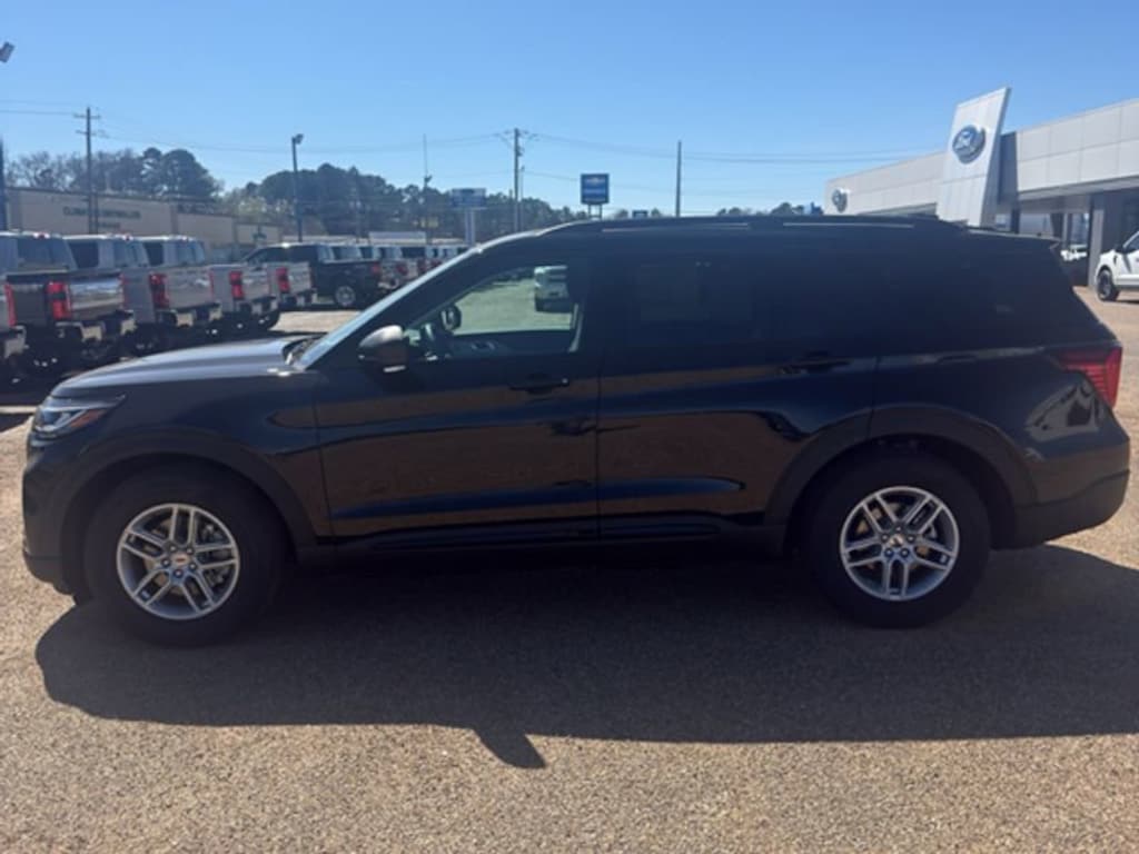 New 2026 Ford Explorer Active SUV