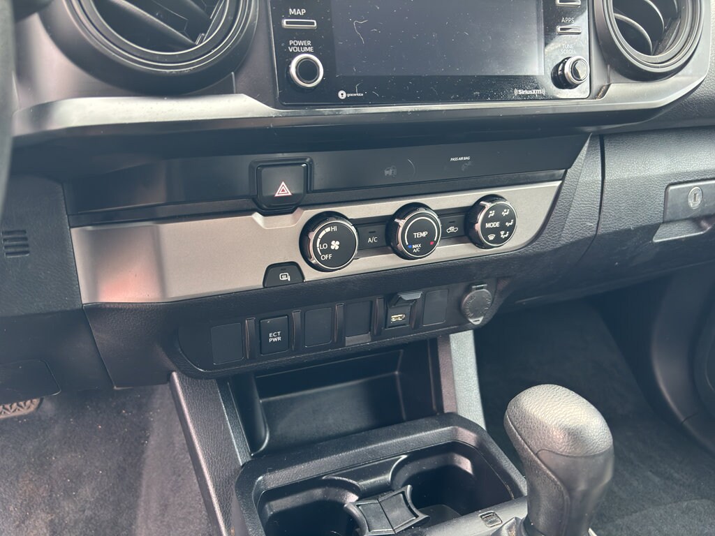 2021 Toyota Tacoma SR photo 4