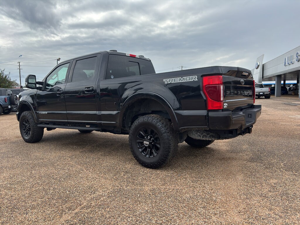 2021 Ford F-250 Lariat photo 3