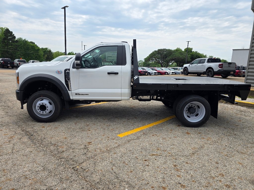 2026 Ford F-450 Super Duty Chassis Cab XL - Photo 8