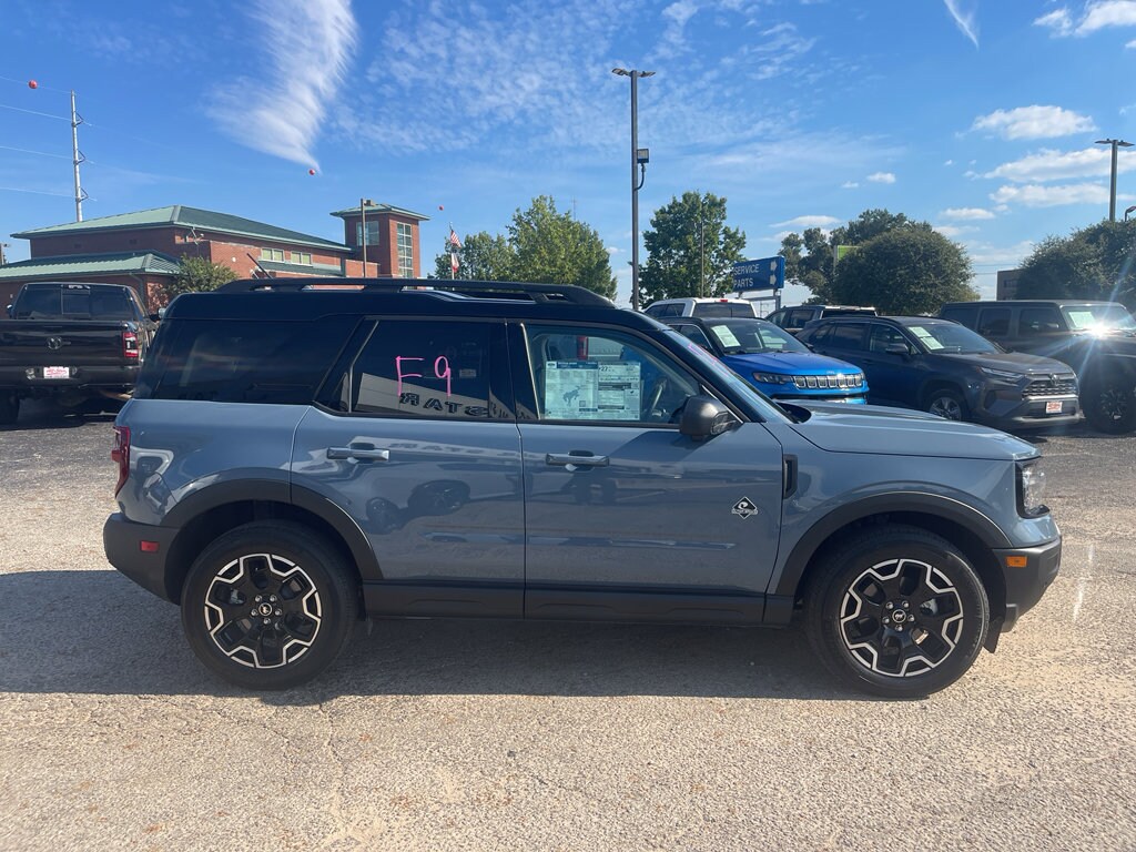New 2025 Ford Bronco Sport Outer Banks SUV