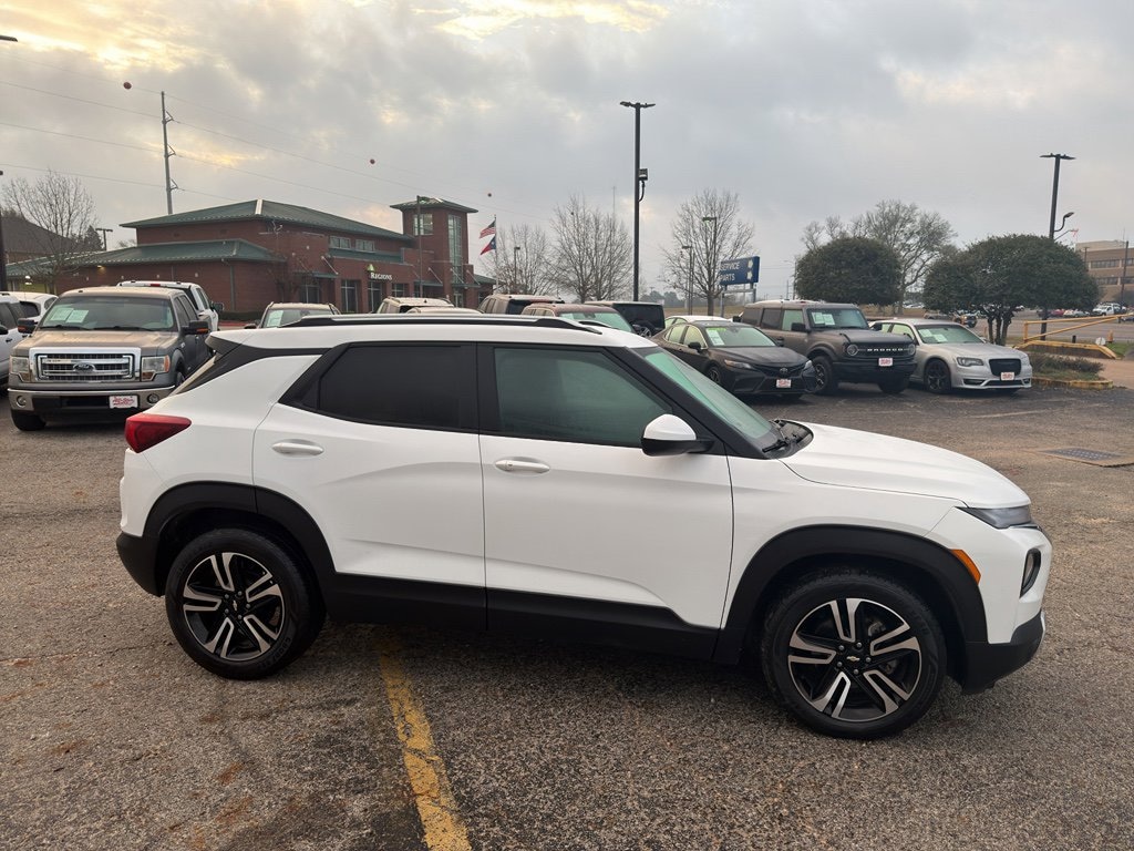 Used 2023 Chevrolet Trailblazer LT SUV