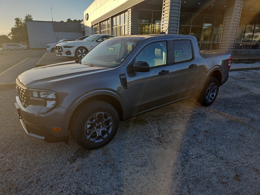 New 2025 Ford Maverick XLT Truck SuperCrew