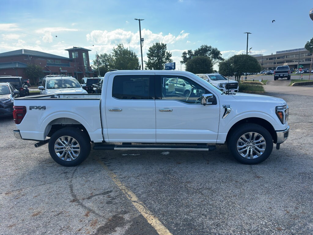 New 2025 Ford F-150 Lariat Truck SuperCrew Cab