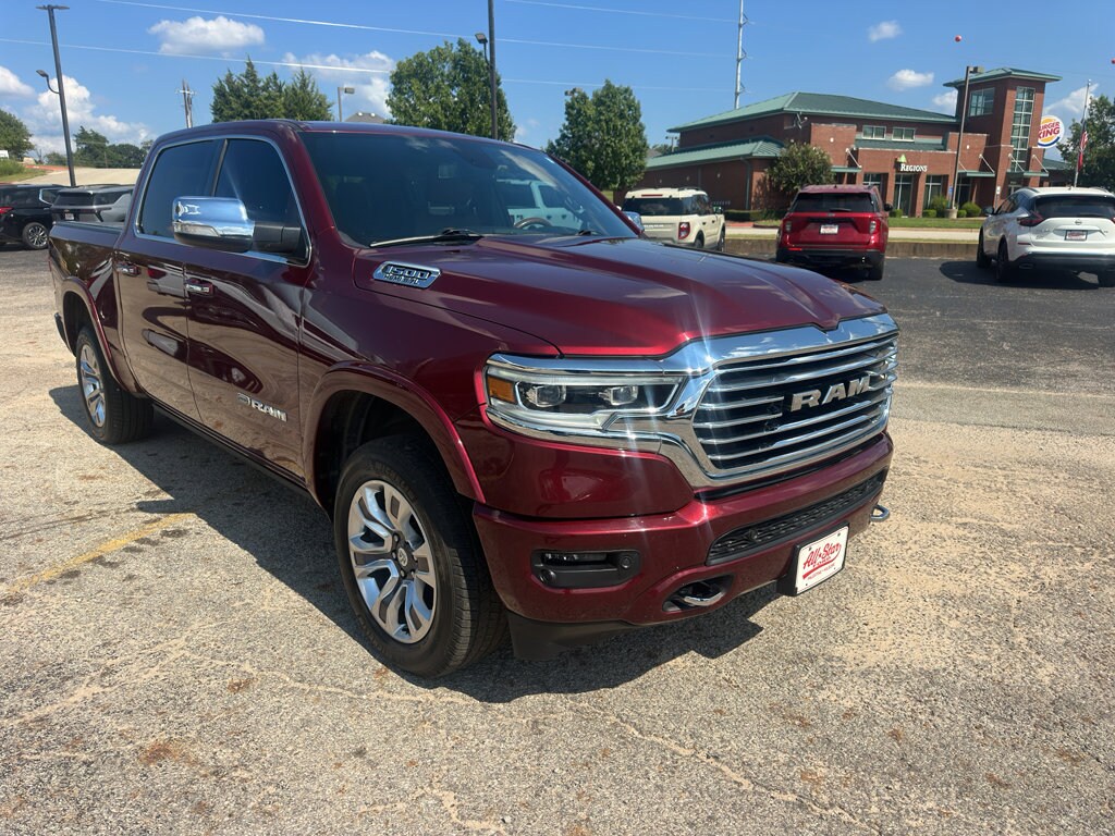 2020 Ram 1500 Longhorn photo 3