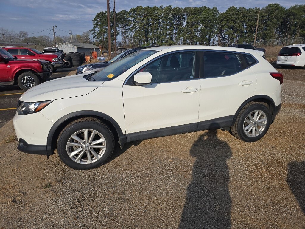 Used 2017 Nissan Rogue Sport S SUV