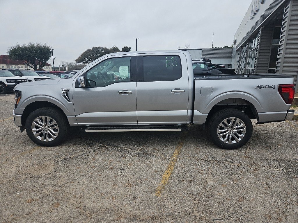 New 2026 Ford F-150 XLT Truck SuperCrew Cab
