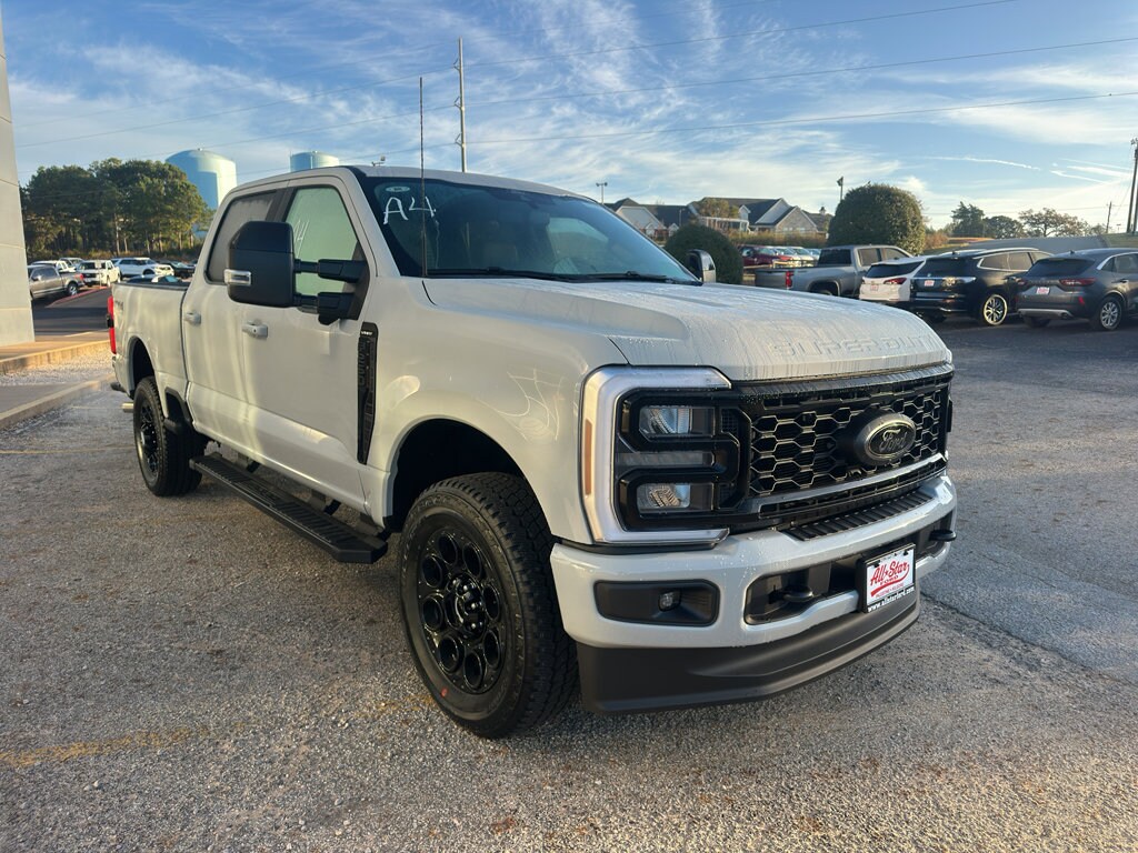 New 2026 Ford F-250 Truck Crew Cab