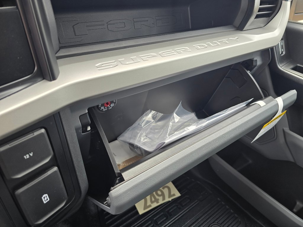 2026 Ford F-450 Super Duty Chassis Cab XL - Photo 33