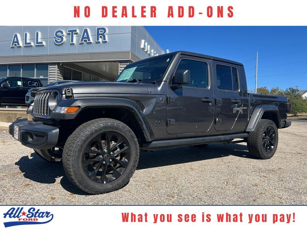 Used 2024 Jeep Gladiator Sport Truck Crew Cab