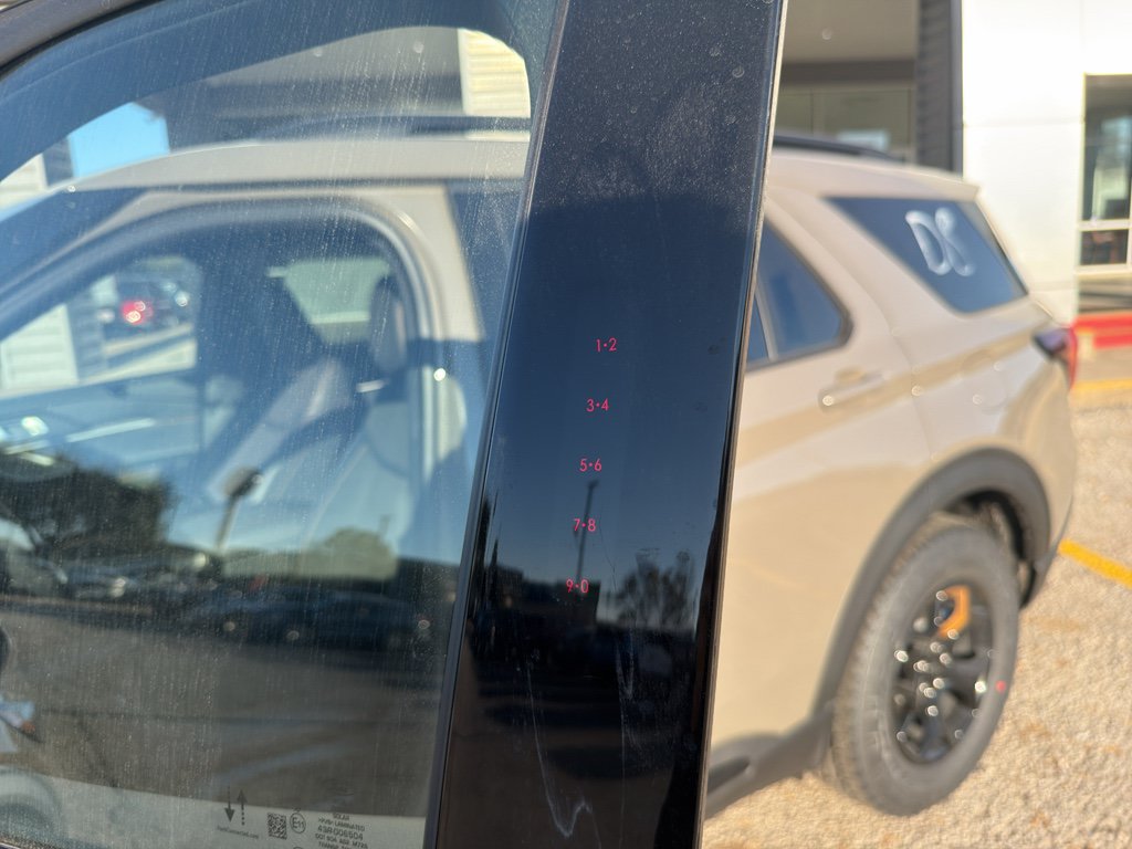 2026 Ford Explorer Tremor - Photo 25