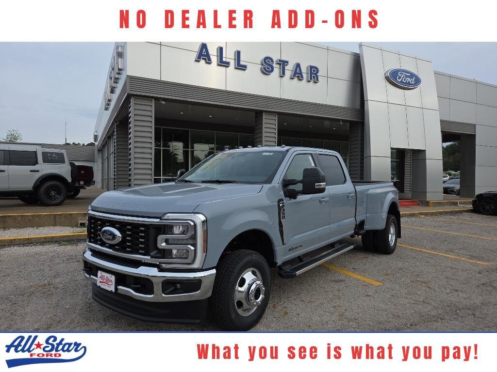 New 2026 Ford F-350 Lariat Truck Crew Cab