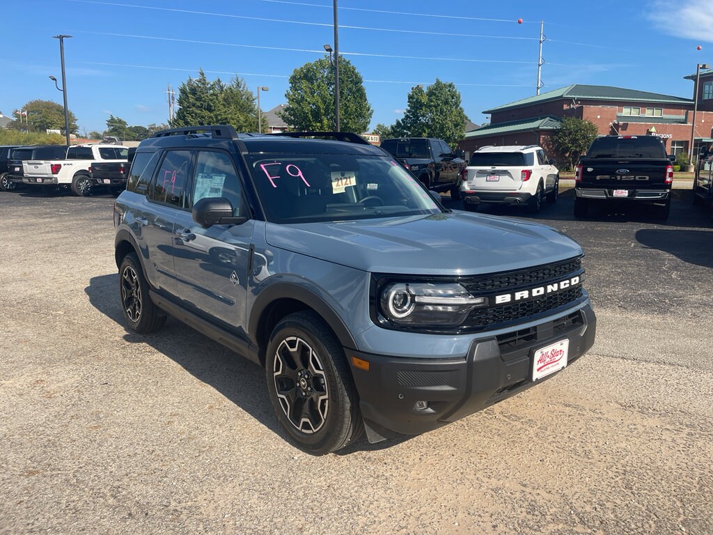 New 2025 Ford Bronco Sport Outer Banks SUV