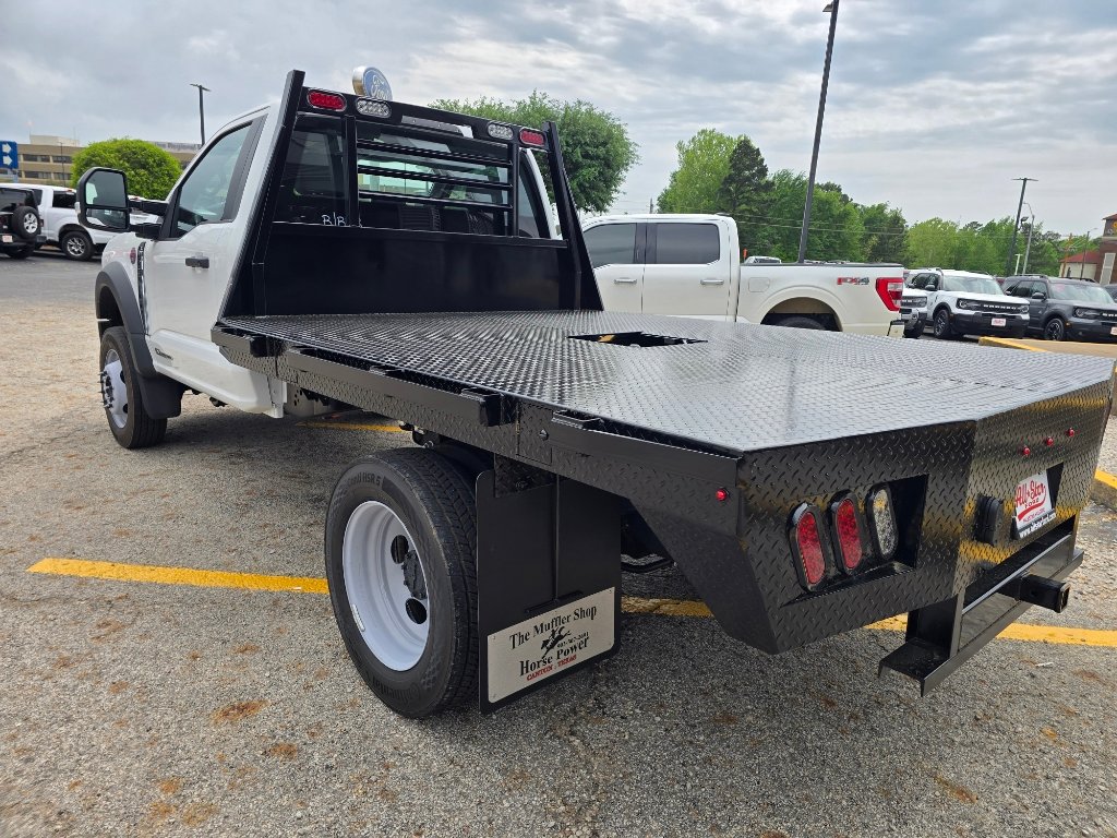 2026 Ford F-450 Super Duty Chassis Cab XL - Photo 7