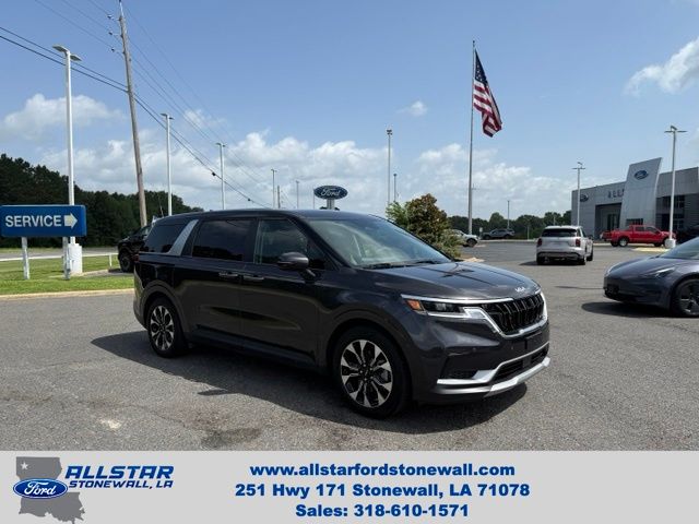 2024 Kia Sedona EX's photo