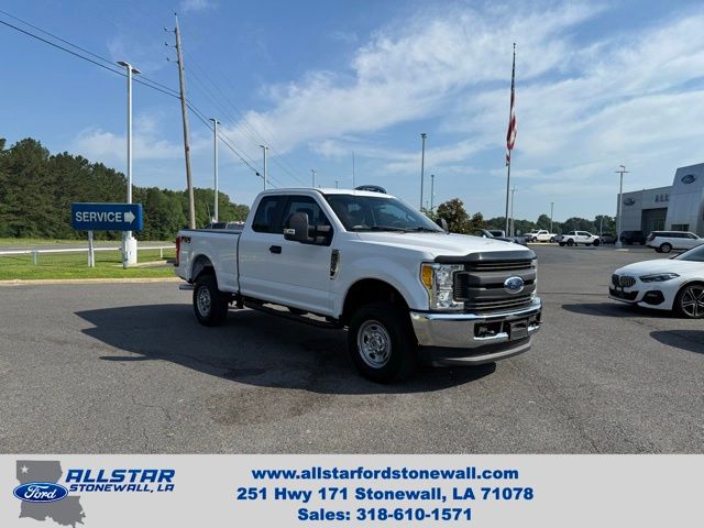 2017 Ford F-250 XL 4x4 SuperCab 8' Box's photo