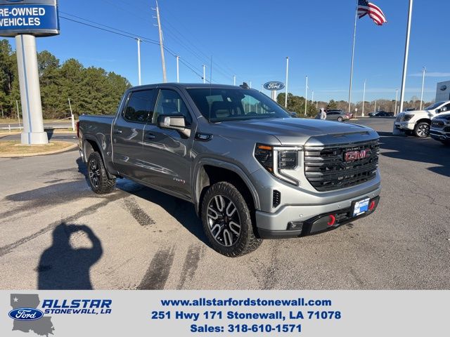 2023 GMC Sierra 1500 AT4's photo